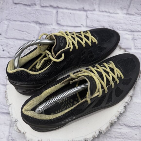 ECCO Biom Fjuel Racer Womens Size 9.5 Shoes Black Lime Cross Trainer Sneakers - Picture 6 of 11